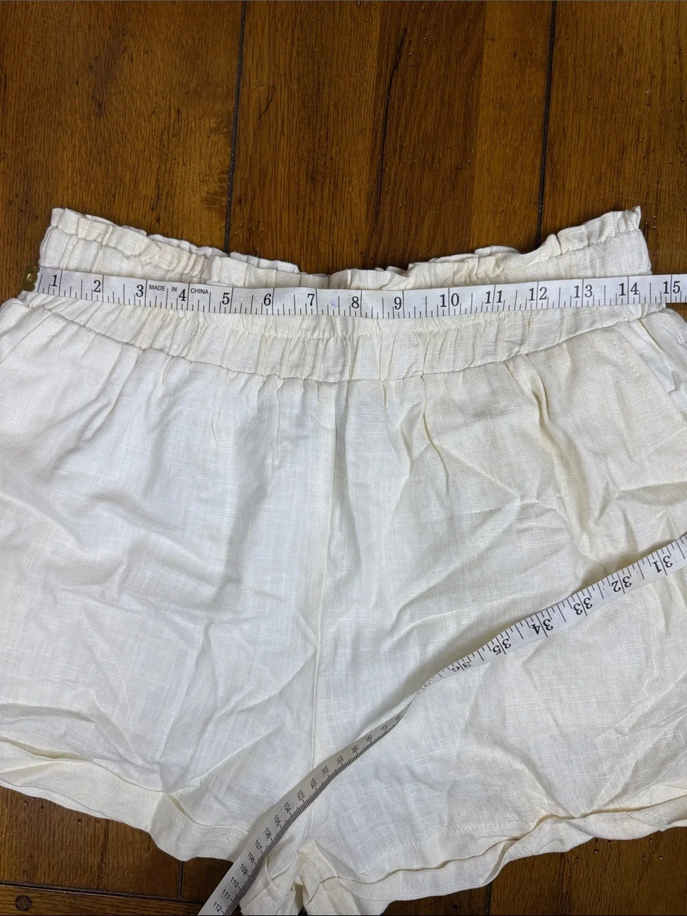 Forever 21 Cream High-Waist Elastic-Waist Women's Shorts Normcore Cottagecore